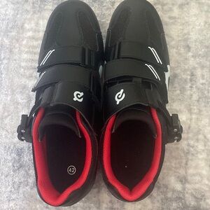 Peloton Cycling Shoes (Size 42/US womens 11)